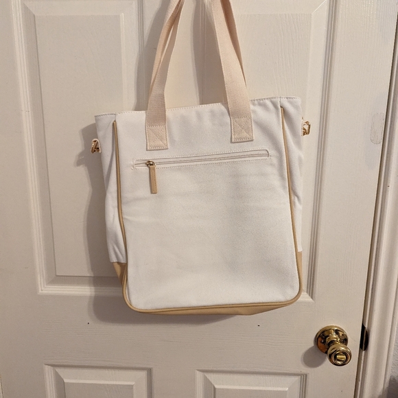 Hand Bag - Picture 3 of 10